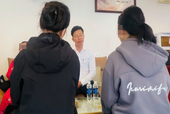 Khởi tố vụ án 2 con gái tố bị cha ruột hiếp dâm ở TPHCM