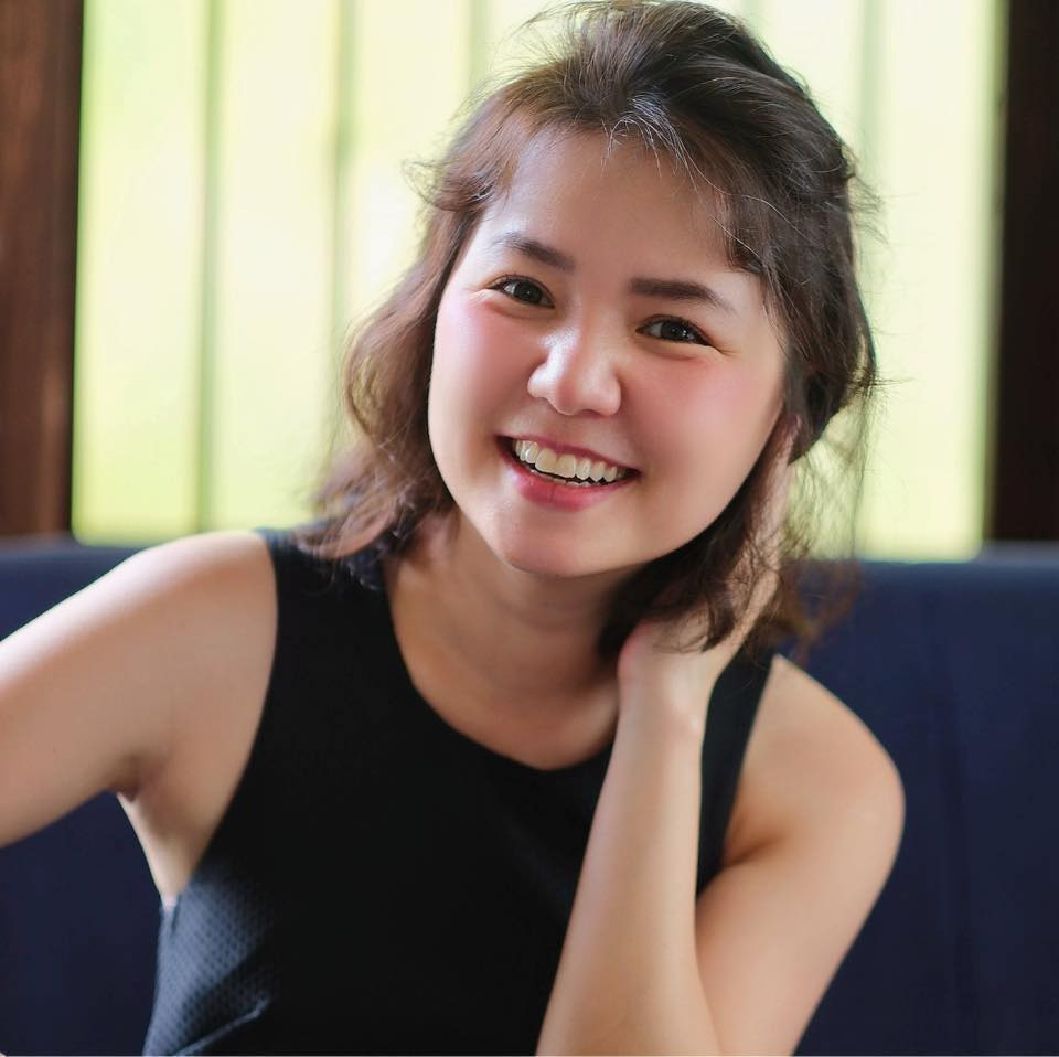 Nữ ca sĩ Vbiz 42 tuổi vẫn như nữ sinh sống kín tiếng sau khi giải nghệ