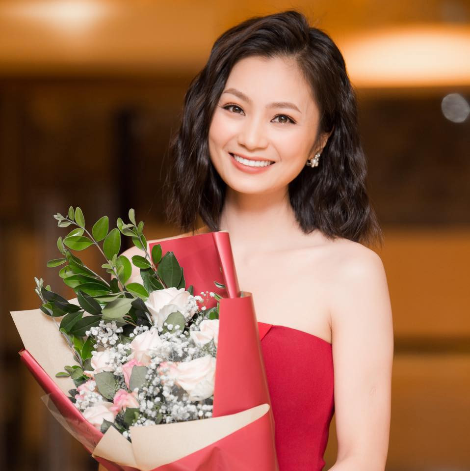 Nữ diễn viên quê Nam Định - bạn thân Hồng Diễm trong 'Hoa hồng trên ngực trái' sang Mỹ định cư, giờ ra sao? Nữ diễn viên quê Nam Định - bạn thân Hồng Diễm trong 'Hoa hồng trên ngực trái' sang Mỹ định cư, giờ ra sao?- Ảnh 2.
