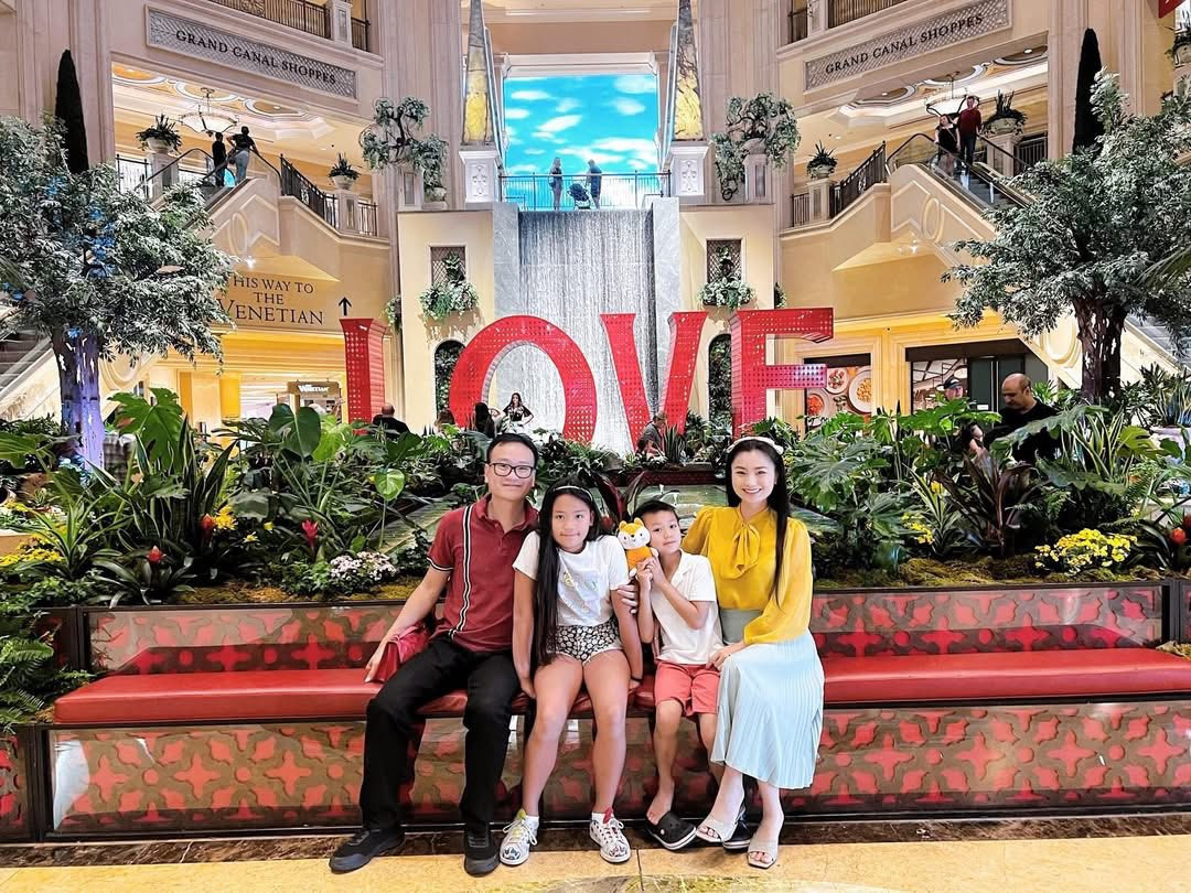 Nữ diễn viên quê Nam Định - bạn thân Hồng Diễm trong 'Hoa hồng trên ngực trái' sang Mỹ định cư, giờ ra sao? Nữ diễn viên quê Nam Định - bạn thân Hồng Diễm trong 'Hoa hồng trên ngực trái' sang Mỹ định cư, giờ ra sao?- Ảnh 8.