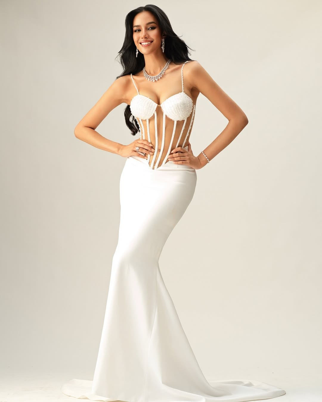 9 người đẹp nổi bật tại Hoa hậu Thế giới 2025 ảnh 4