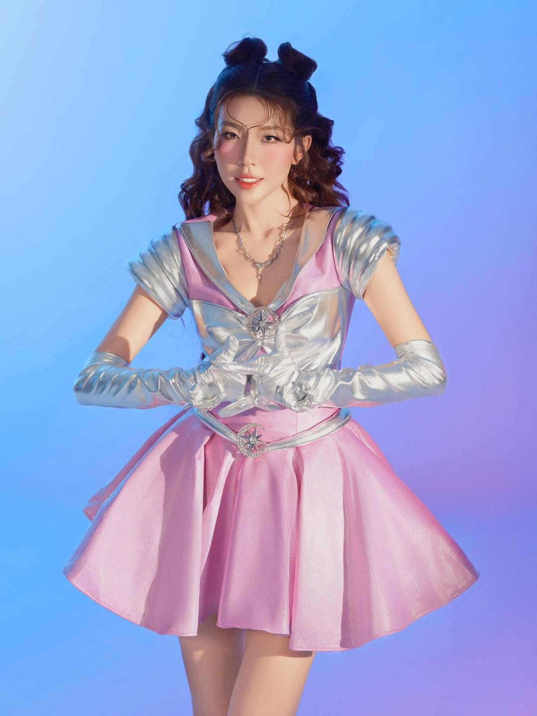 Bông hồng lai được nhắc tới nhiều nhất ở Em xinh ảnh 12