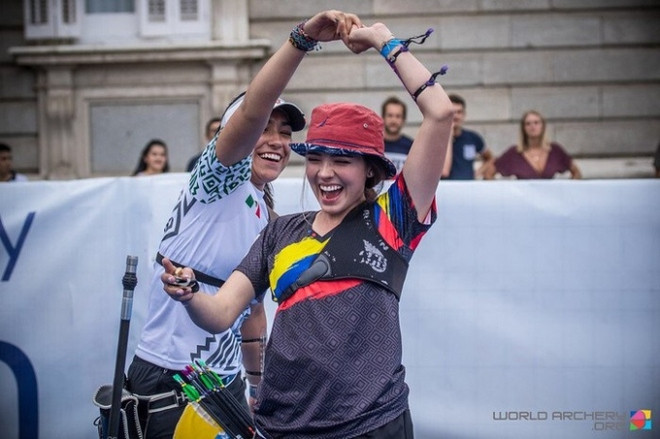 photo 8 17089666964771867372632