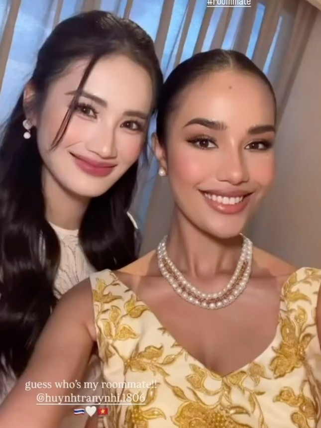 Hoa hậu Ý Nhi bị soi trình tiếng Anh ngay ngày đầu nhập cuộc Miss World Hoa hậu Ý Nhi bị soi trình tiêng Anh ngay ngày đầu nhập cuộc Miss World