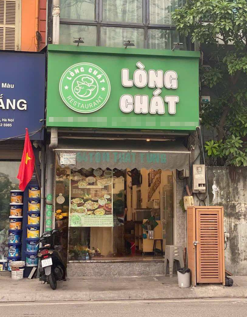 Kiểm tra đột xuất cơ sở ở TPHCM của chuỗi quán ăn có lòng se điếu dài 40m quan long chat.jpg