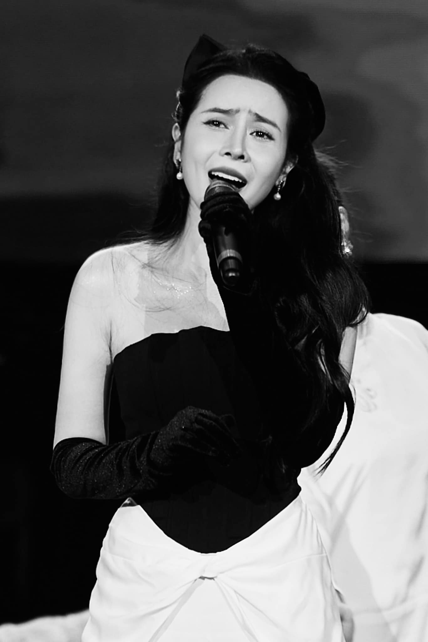 Cặp chị em giám khảo 2 phiên bản 'Giọng hát Việt' quê Nam Định có cuộc sống đời thực ra sao?- Ảnh 7.