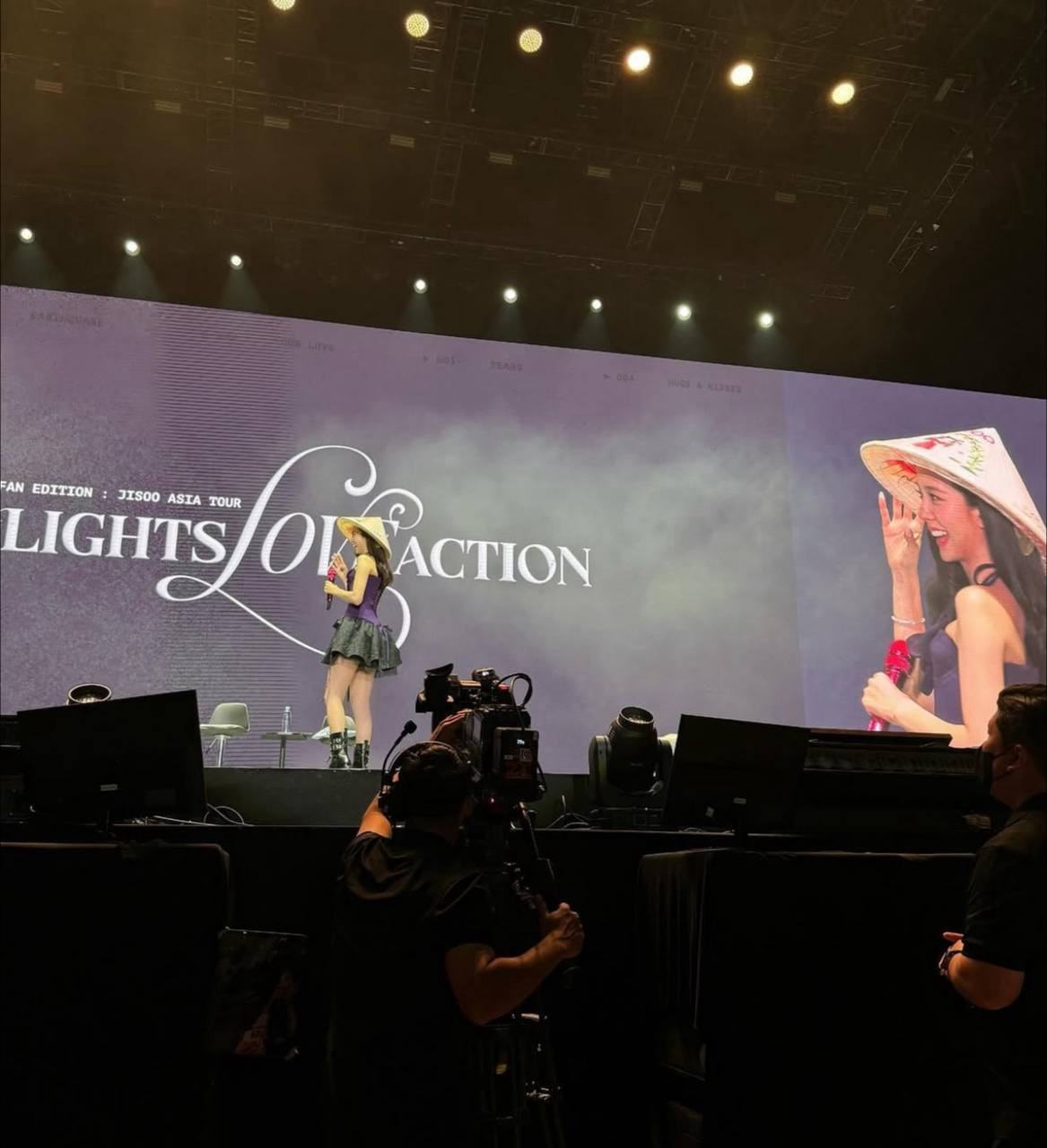 Jisoo (BLACKPINK) suýt tiếc hùi hụi vì món Việt này nhưng phút chót lại được thưởng thức ngay tại sân bay Hà Nội photo22025 05 0820 32 51