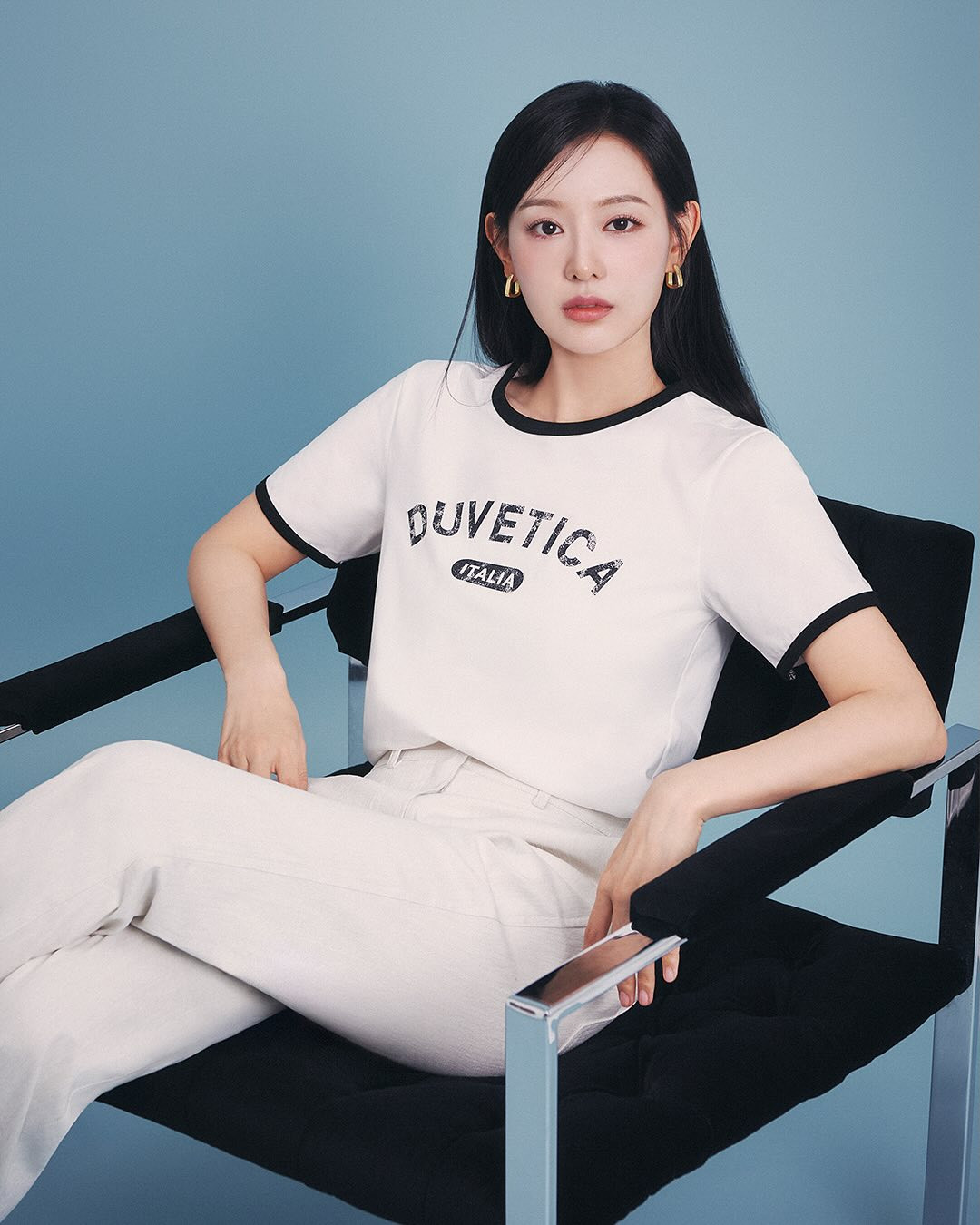 'Nàng thơ quý tộc' xứ Hàn hút hồn với khí chất quá tiểu thư: Sang đến độ stylist chỉ nhìn mà không dám chỉnh váy Mỹ nhân Hàn gây