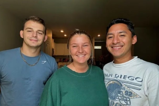 Người phụ nữ sống chung hòa thuận cùng cả chồng cũ và mới