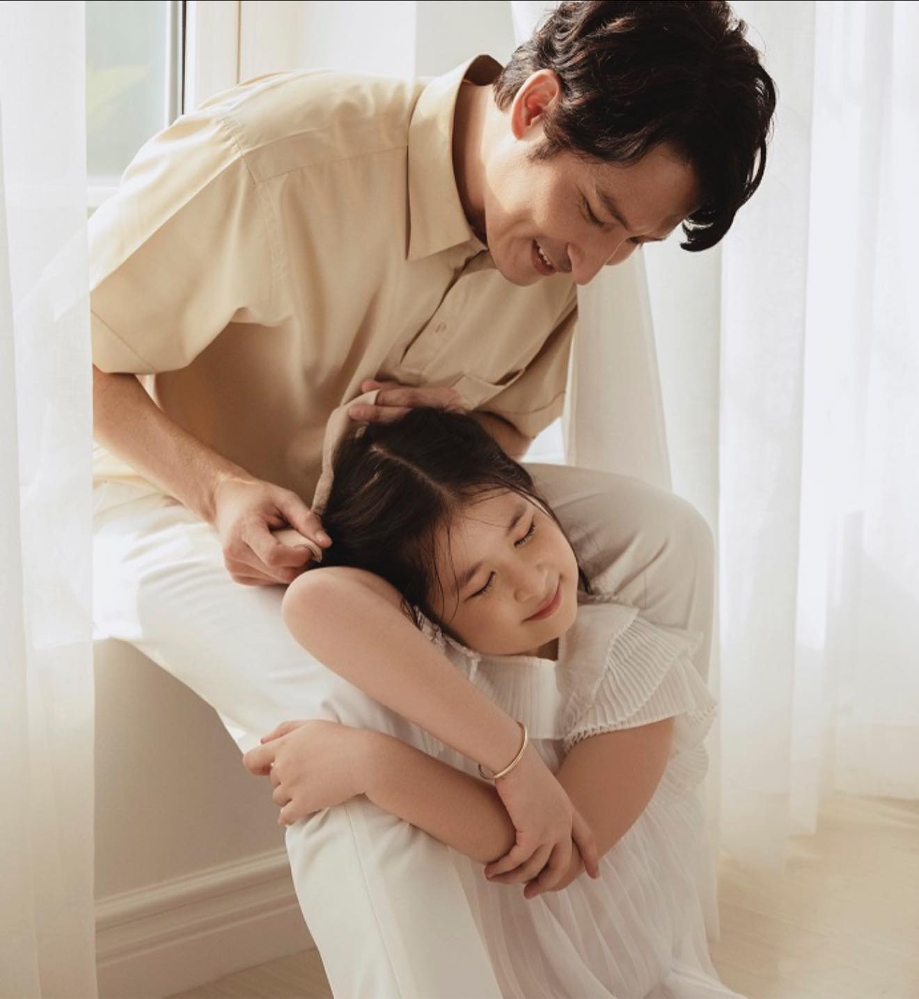 Tài tử Việt sau khi ly hôn vợ lần 2: Nhớ con gái nhưng không thể gặp Tài tử Việt sau khi ly hôn vợ lần 2 Nhớ con gái nhưng không thể gặp