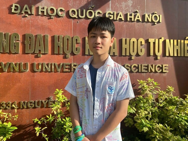 Em Hoàng Văn Khang, trường THCS Cầu Giấy. (Ảnh: Kim Anh)