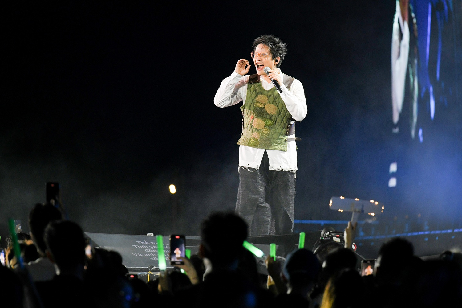 Hà Anh Tuấn Đen Vâu cùng dàn sao khủng bùng nổ tại FORESTIVAL 2025