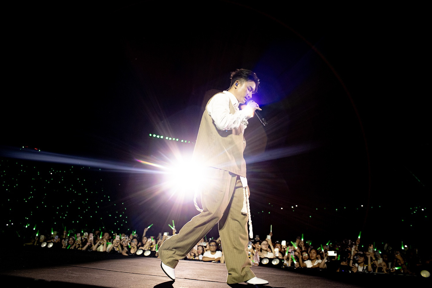 Hà Anh Tuấn Đen Vâu cùng dàn sao khủng bùng nổ tại FORESTIVAL 2025