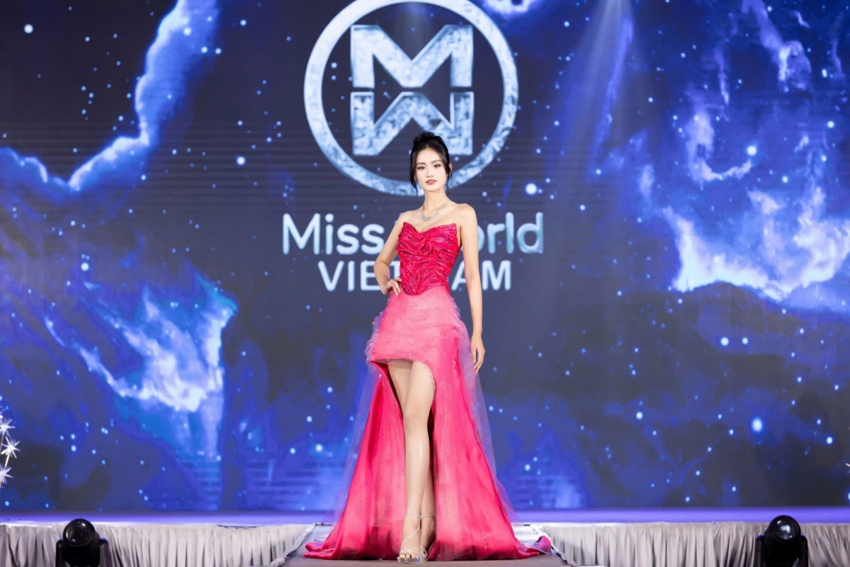 Hành trình không đột phá của Ý Nhi tại Miss World 2025 hanh trinh khong dot pha cua Y nhi tai miss world 2025 hinh anh 4