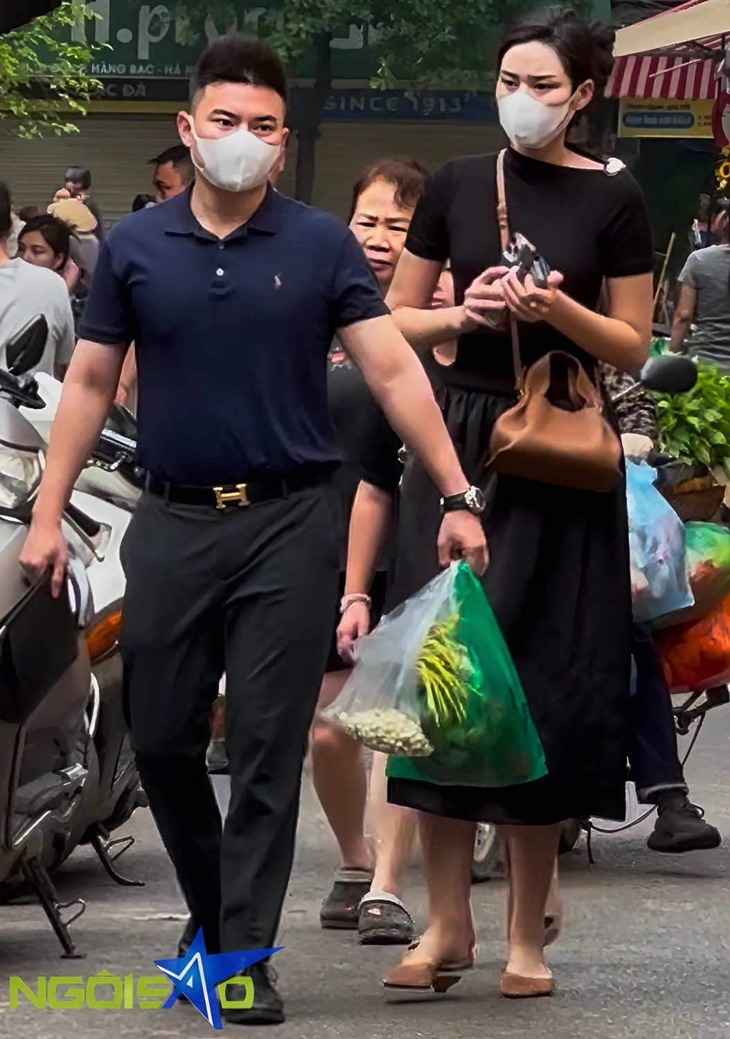 Hoa hậu Đỗ Thị Hà xuất hiện bên chồng sắp cưới