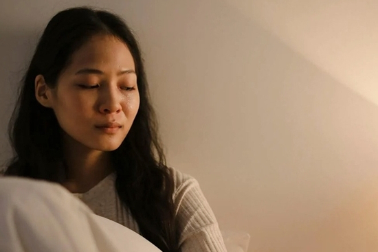 Ngoại tình với chồng cũ sau 3 năm tái hôn, người phụ nữ ân hận muộn màng