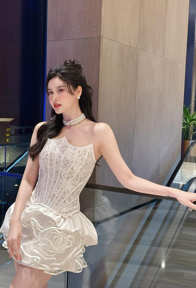 Trương Quỳnh Anh - Ảnh 1.