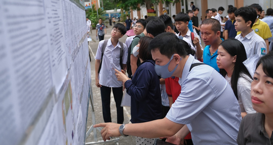 Dự đoán điểm chuẩn vào lớp 10 Hà Nội năm 2025 tăng nhẹ