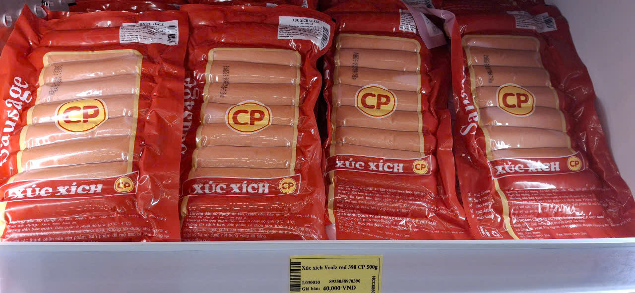 xuc xich CP.jpg