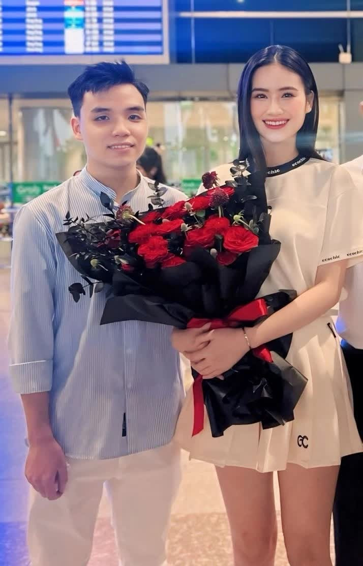 Rộ tin Hoa hậu Ý Nhi chia tay bạn trai hẹn hò nam vương danh tiếng