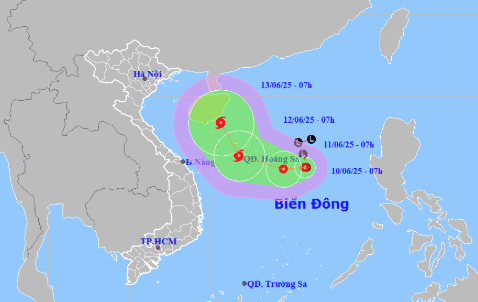 Tin mới nhất về áp thấp nhiệt đới khả năng mạnh lên thành bão số 1 - Ảnh 2.