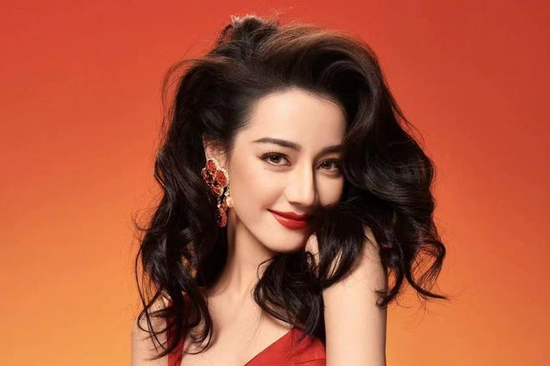 Trúng số độc đắc đúng ngày 12/6/2025, 3 con giáp kiếm tiền dễ dàng, tài lộc ùa ào ào về nhà