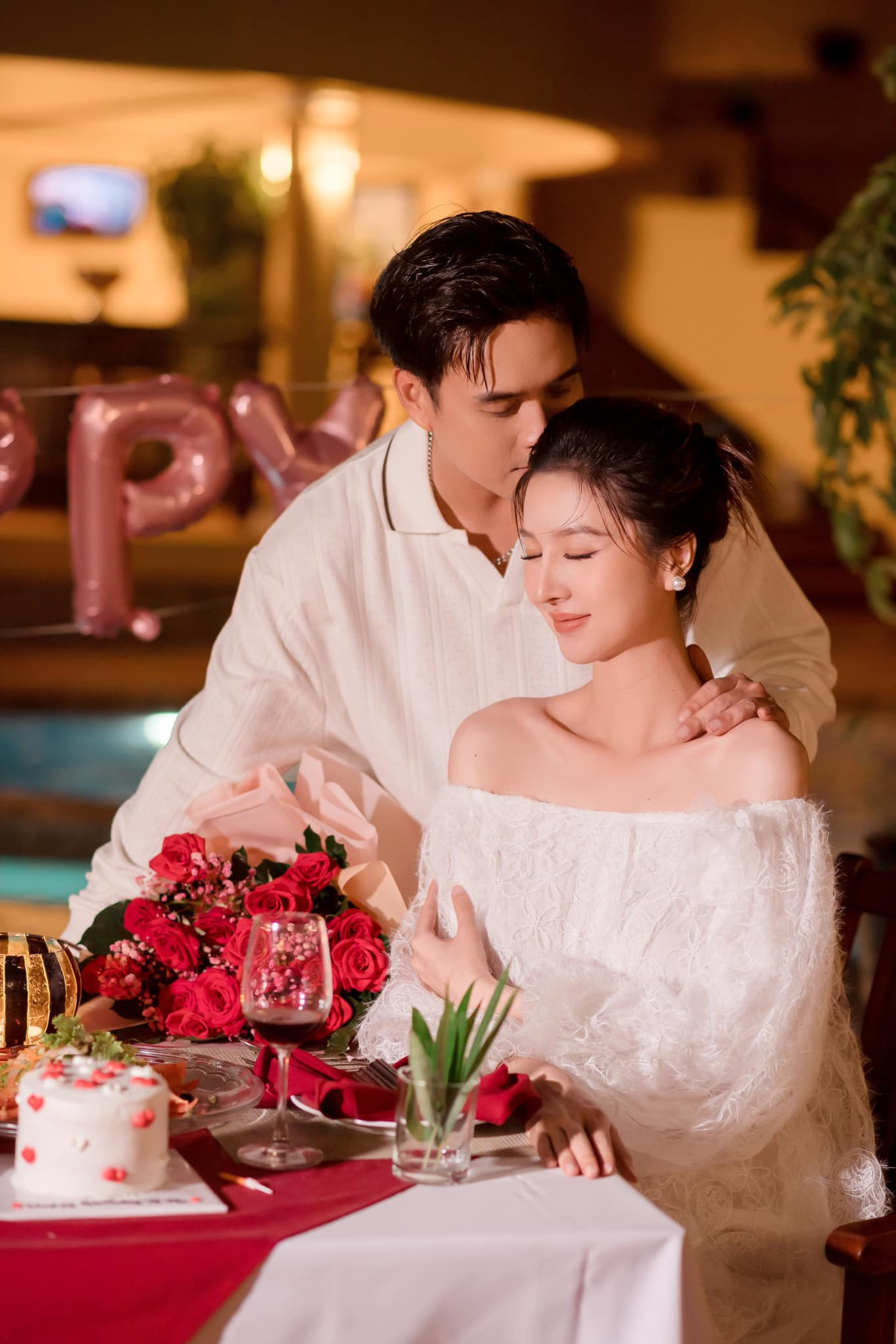 3 nghệ sĩ quê Đắk Lắk: Người là 'Hoa hậu quốc dân', người lấy vợ kém 17 tuổi - Ảnh 10.