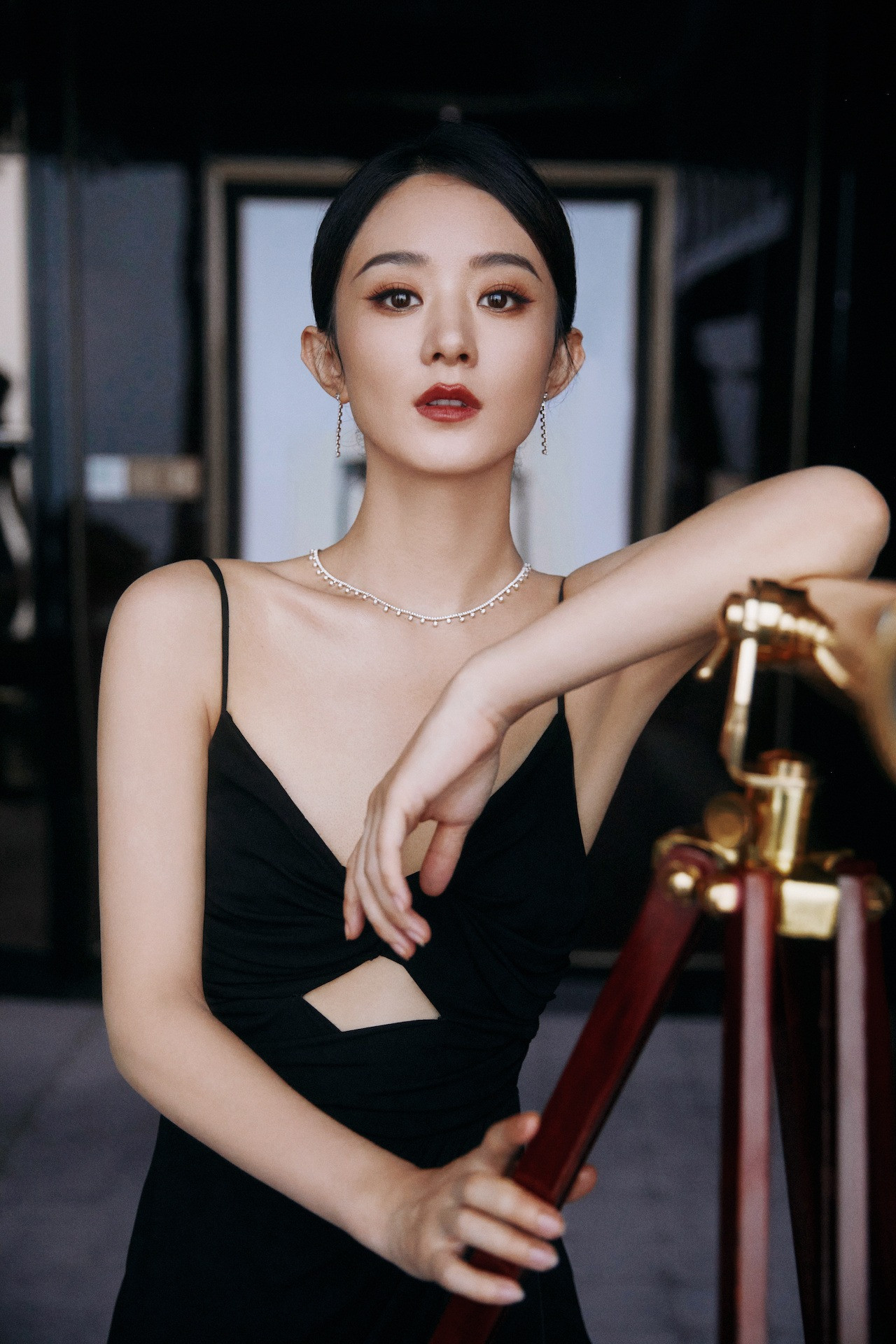 Mỹ nhân Hoa ngữ sau ly hôn Triệu Lệ Dĩnh sự nghiệp thăng hoa tình trường tai tiếng