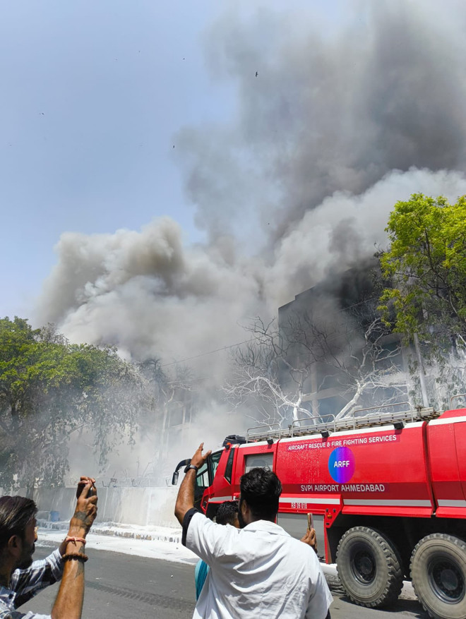 roi may bay an do 4.jpg