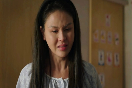 Cảnh phim ngoại tình gây tranh cãi của Lương Thu Trang