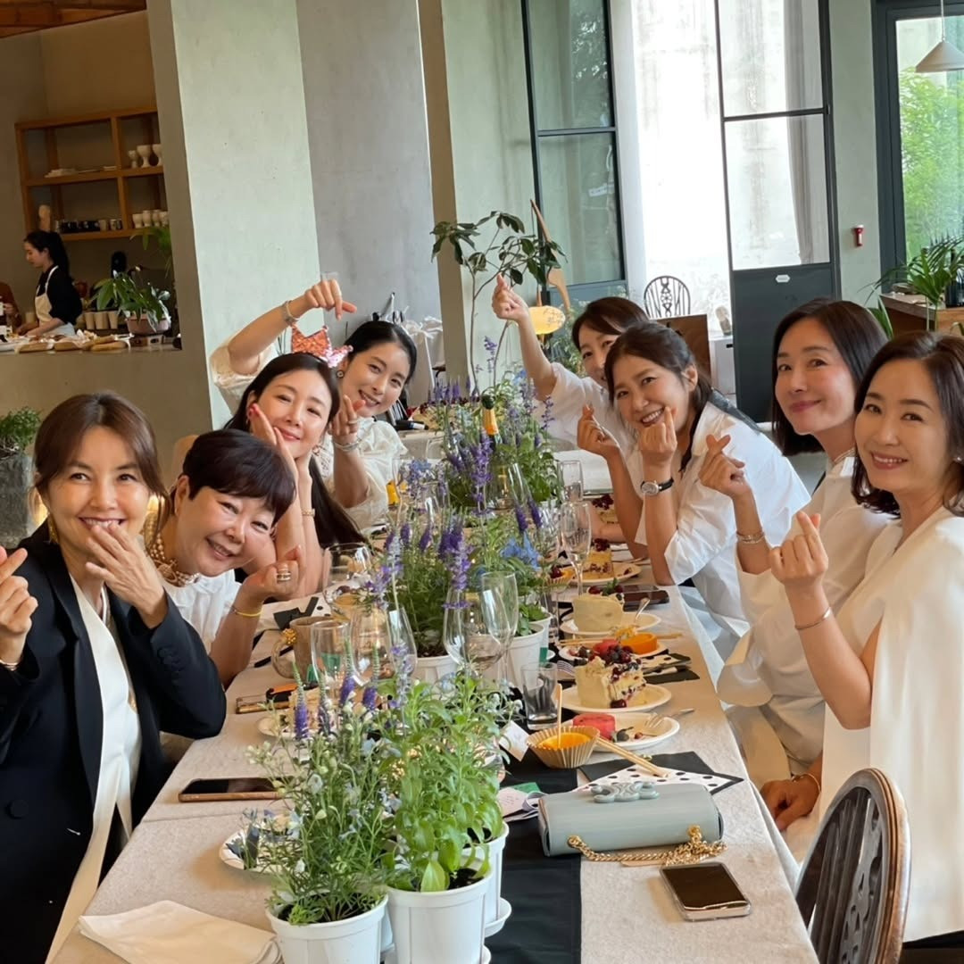 Người đẹp khóc Choi Ji Woo tuổi 50 Nhan sắc xứng danh nữ thần khối tài sản hơn 1000 tỷ