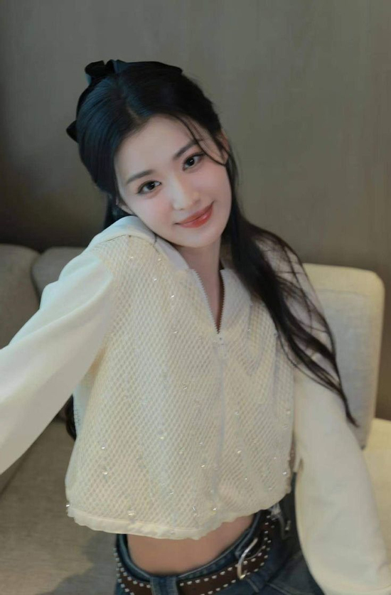 Đúng 6h sáng thứ Bảy 14/6/2025, 3 con giáp như chuột rơi đúng hũ nếp, dễ trúng số phát tài, vượng vận bất ngờ, sự nghiệp hồng phát