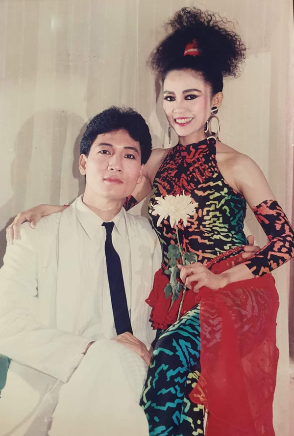 Mẹ Ruột 'Chim Công Làng Múa' Vbiz Có Nhan Sắc Xinh Đẹp, Là Nsnd Nổi Tiếng Được Người Trong Nghề Nể Phục 1 Mẹ Ruột 'Chim Công Làng Múa' Linh Nga: Mỹ Nhân Nức Tiếng Một Thời, Sống Bình Yên Bên Chồng Nsnd Đặng Hùng - Ảnh 2.