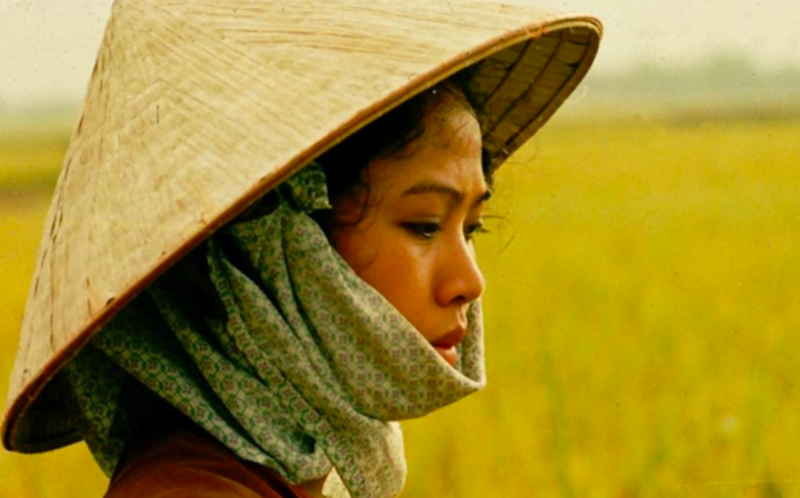 Nữ Nsnd Đổi Đời Nhờ Vai Diễn 'Vừa Già Vừa Xấu', Được Tung Hô Ở Pháp 1 Nsnd Thuý Hường Vào Vai Chị Ngữ Trong Bộ Phim
