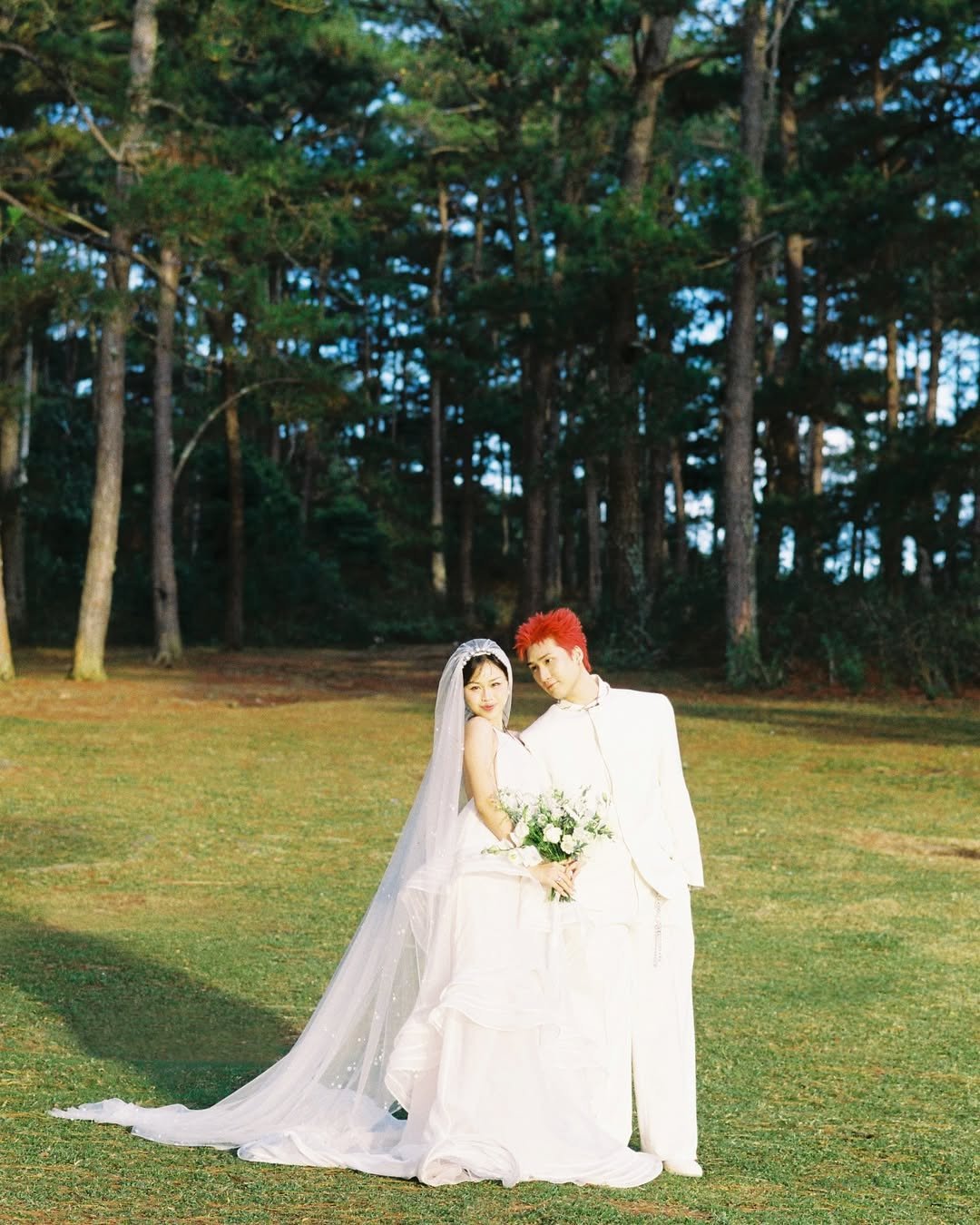 mot lan duy nhat trong doi nen tung nay hinh cuoi moi chiu artist manager katnmtcreative director amyyytraanproject manager hanzidaophotographer lamnguy6photo assistant mocstylist 3