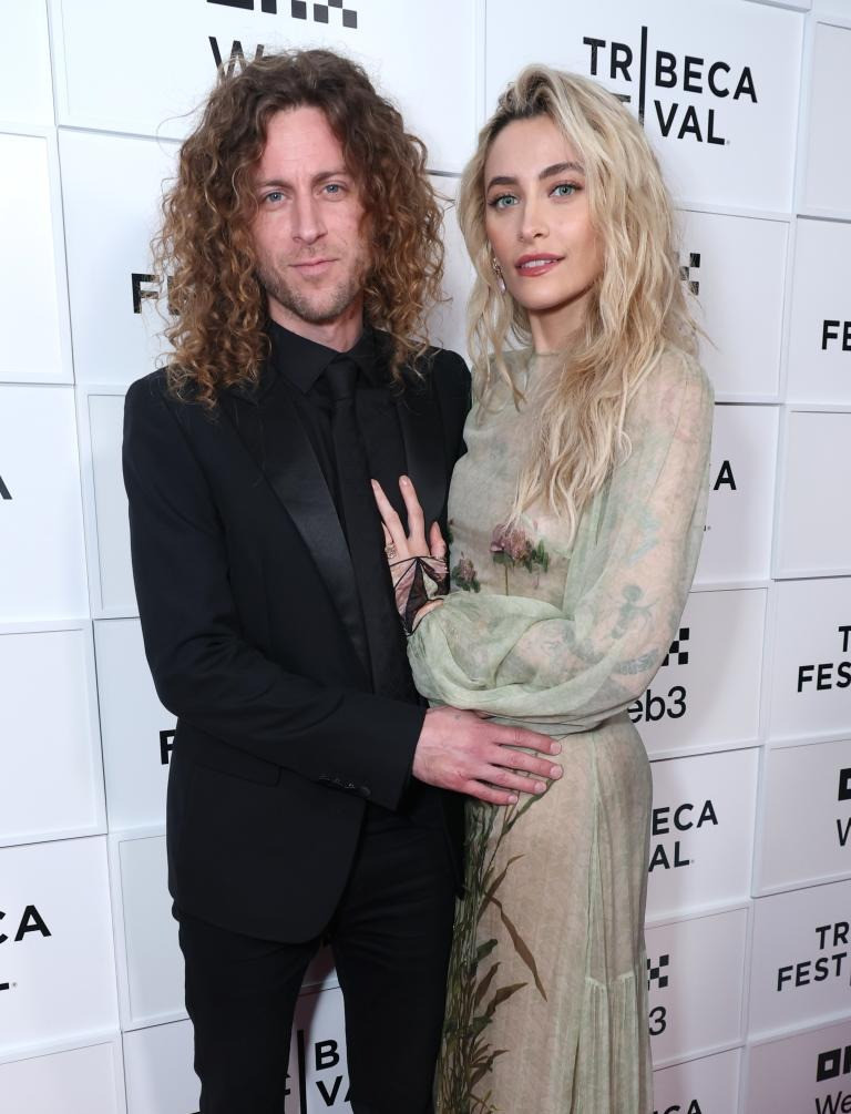 june 08 l r justin 106140213