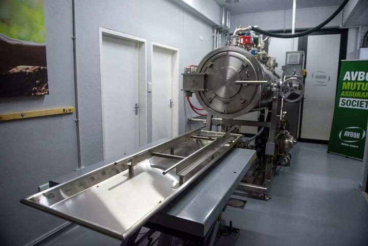 Máy hỏa táng bằng nước tại Mỹ.