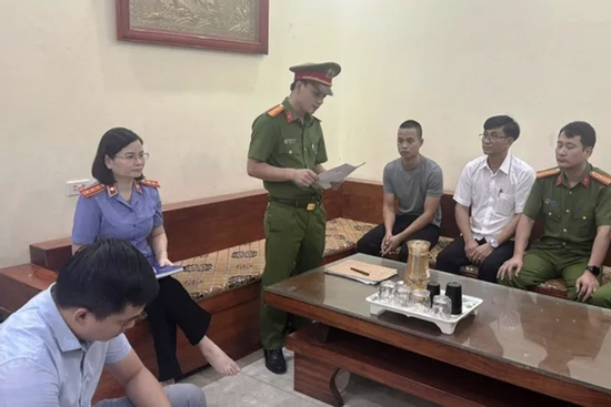 Bộ Y tế lên tiếng vụ Siro ăn ngon Hải Bé của TikToker Gia đình Hải Sen là hàng giả