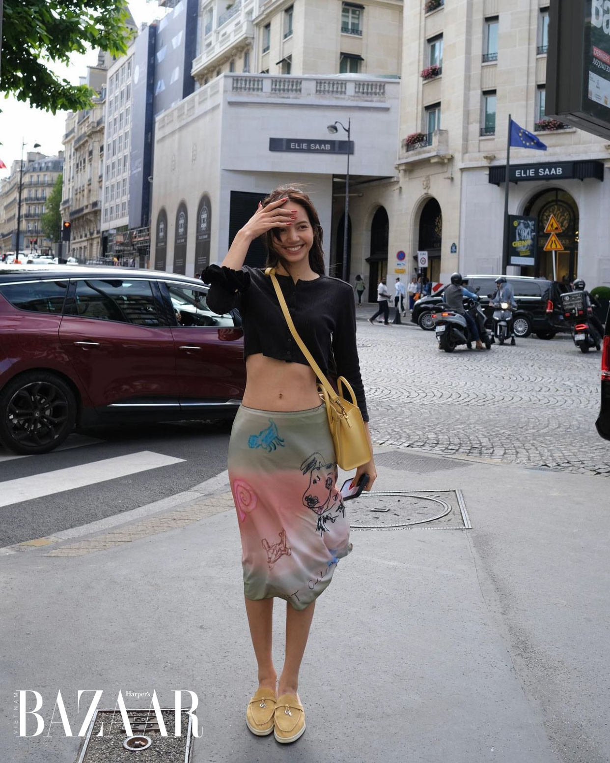 Loạt Phú Bà Đình Đám Vbiz 'Đụng Nhau' Chan Chát Đôi Giày 'Nhà Giàu' Giá 30 Triệu 7 Loạt Phú Bà Vbiz Đụng Nhau Chan Chát Đôi Giày Nhà Giàu Giá 30 Triệu