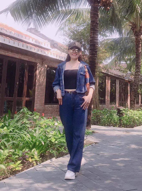 Mẹ ruột một Hoa hậu Việt Nam quê Quảng Nam, đời thực làm chủ spa, nhan sắc đài các- Ảnh 8.