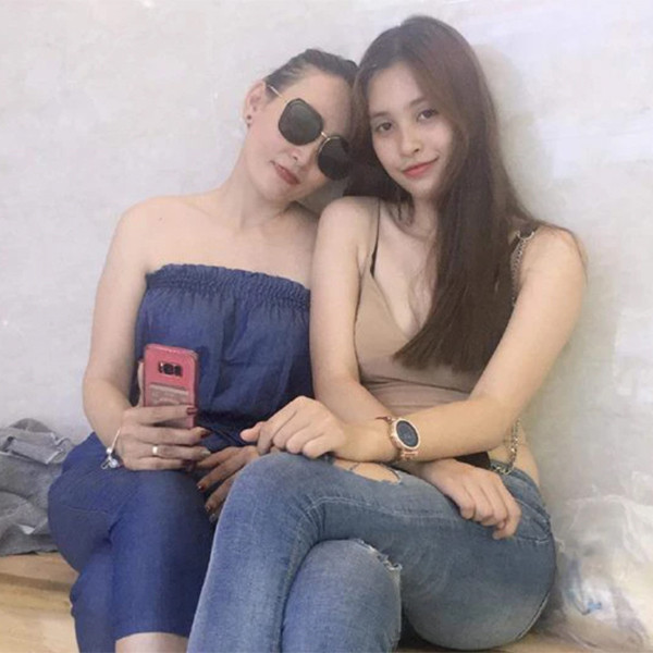 Mẹ ruột một Hoa hậu Việt Nam quê Quảng Nam, đời thực làm chủ spa, nhan sắc đài các- Ảnh 9.