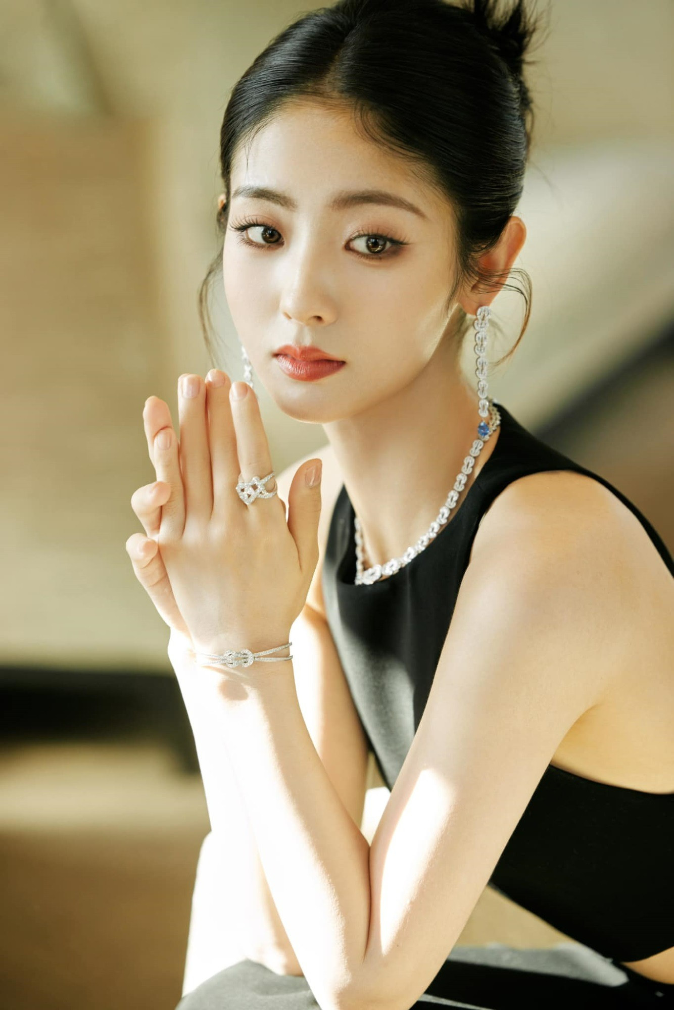 Tử vi 12 con giáp thứ Tư ngày 1862025 Vận trình rực sáng may mắn gặp thời