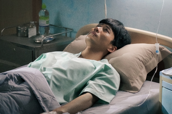 Avin Lu khóc nấc trên giường bệnh khi chỉ còn 1 tháng để sống trong 'Điều ước cuối cùng'