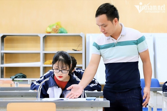 Dạy thêm, học thêm là vấn đề phức tạp, có tác động xã hội lớn