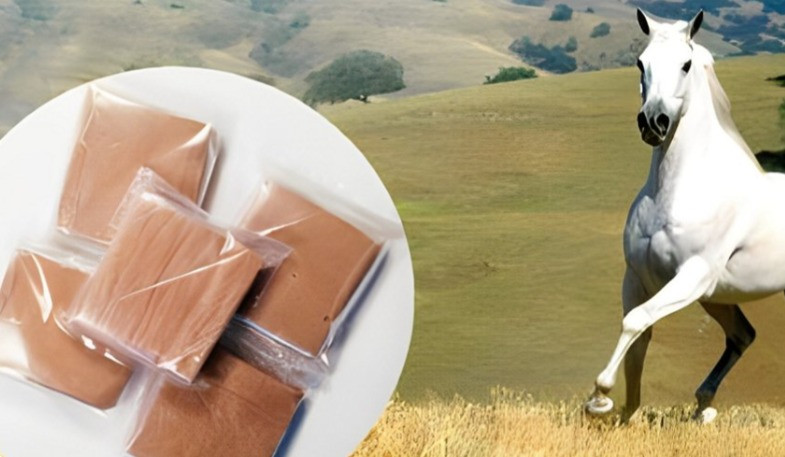 Mẹ Cua Cốm  Tiktoker review cao ngựa dùng cho trẻ 6 tháng tuổi gây sốc cõi mạng là ai