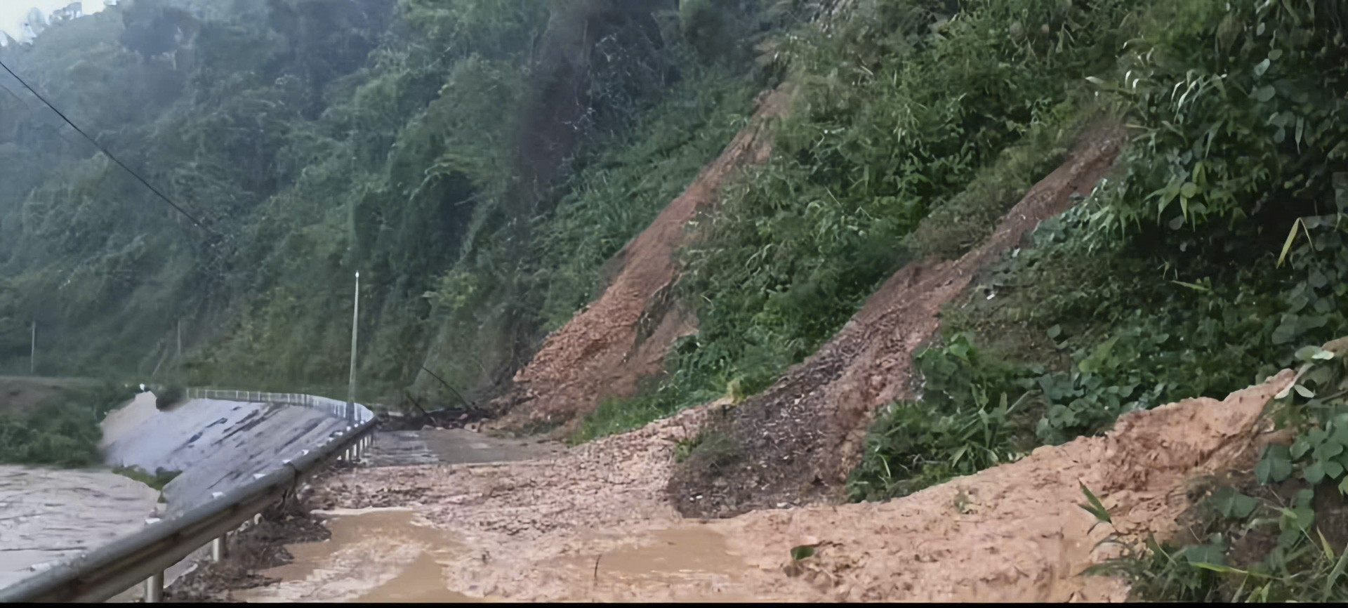 mưa sạt lở bắc kạn_2.JPG