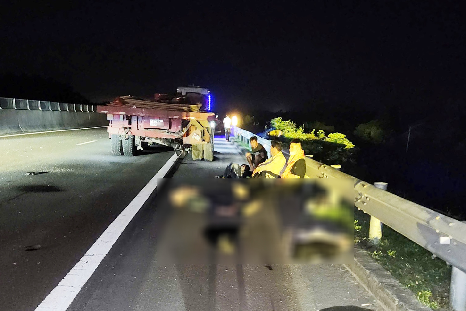 z6719663417771 93a99ebcf7ae33e127b88b7e37ed1327 31427.jpg