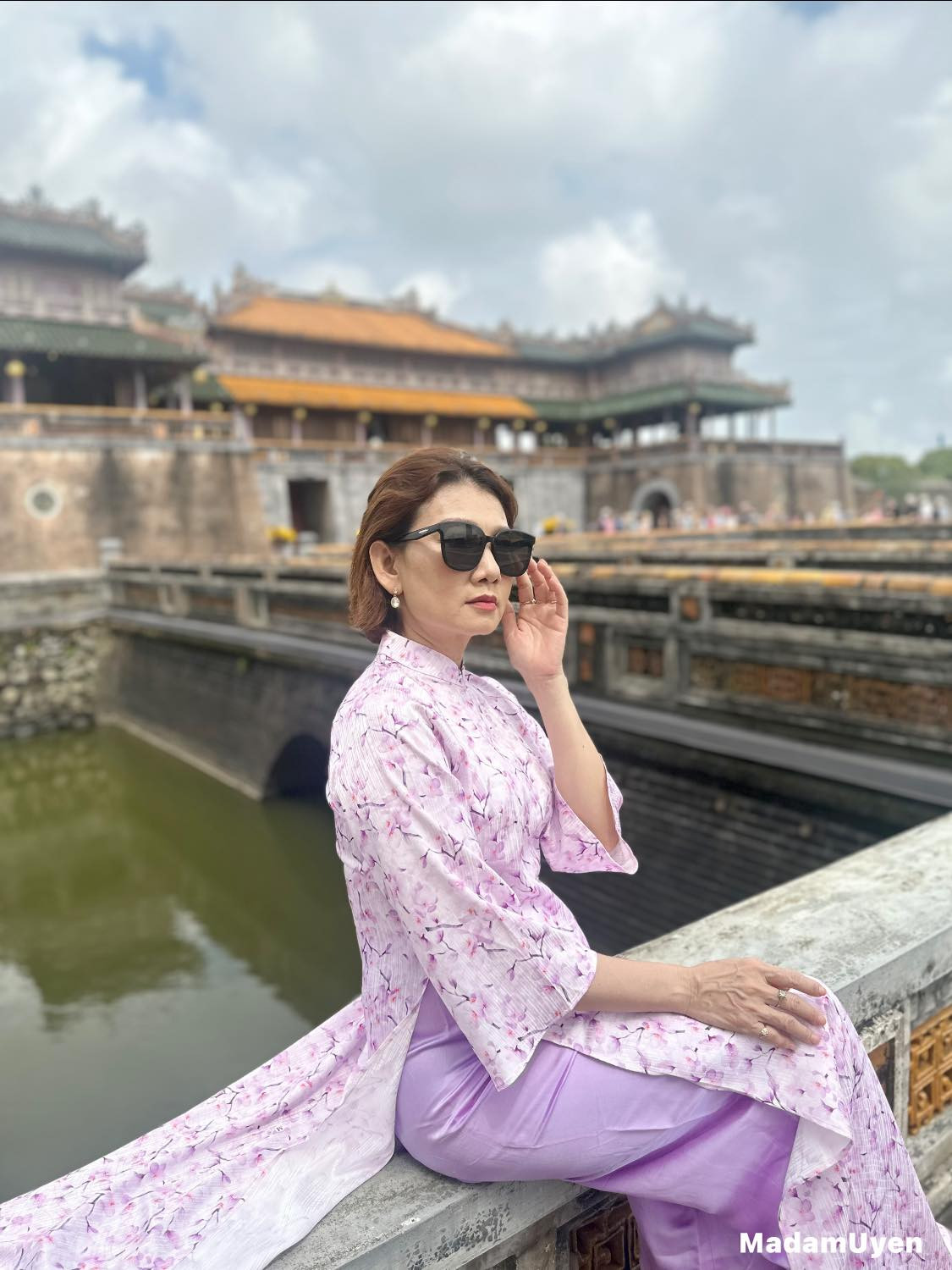 Mẹ chồng Hồng Diễm trên phim có đời thực trẻ đẹp ở tuổi 50 nhờ một thói quen buổi sáng Mẹ chồng Hồng Diễm trên phim có đời thực trẻ đẹp ở tuổi 50 nhờ một thói quen buổi sáng - Ảnh 6.