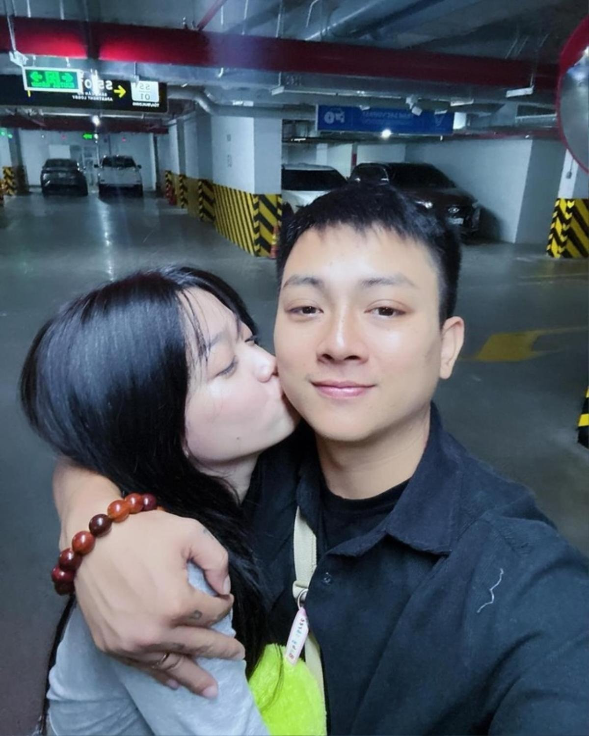 Ngih vấn Hoài Lâm chia tay bạn gái kém 9 tuổi