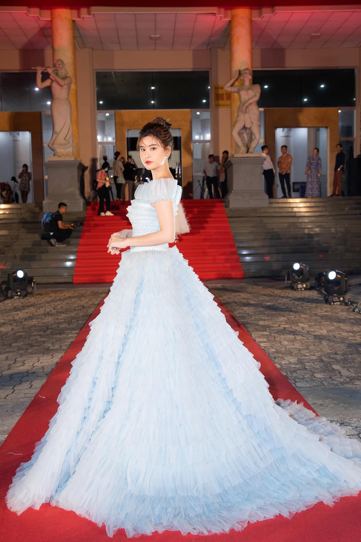 Trương Quỳnh Anh - Ảnh 10.